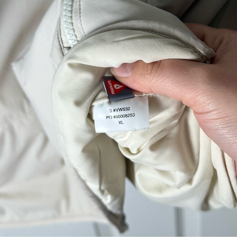 Vuori Canyon Insulated Jacket in Bone XL - Picture 8 of 8